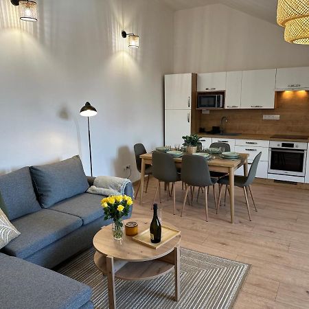 Green Apartment - City Centre - Main Square Liptovský Mikuláš المظهر الخارجي الصورة