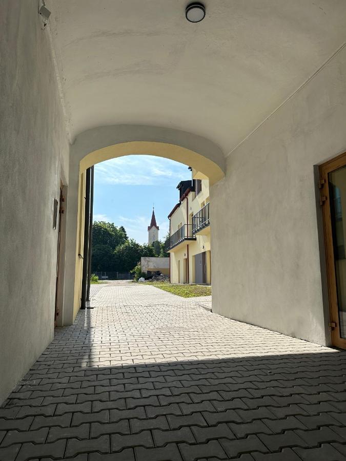 Green Apartment - City Centre - Main Square Liptovský Mikuláš المظهر الخارجي الصورة