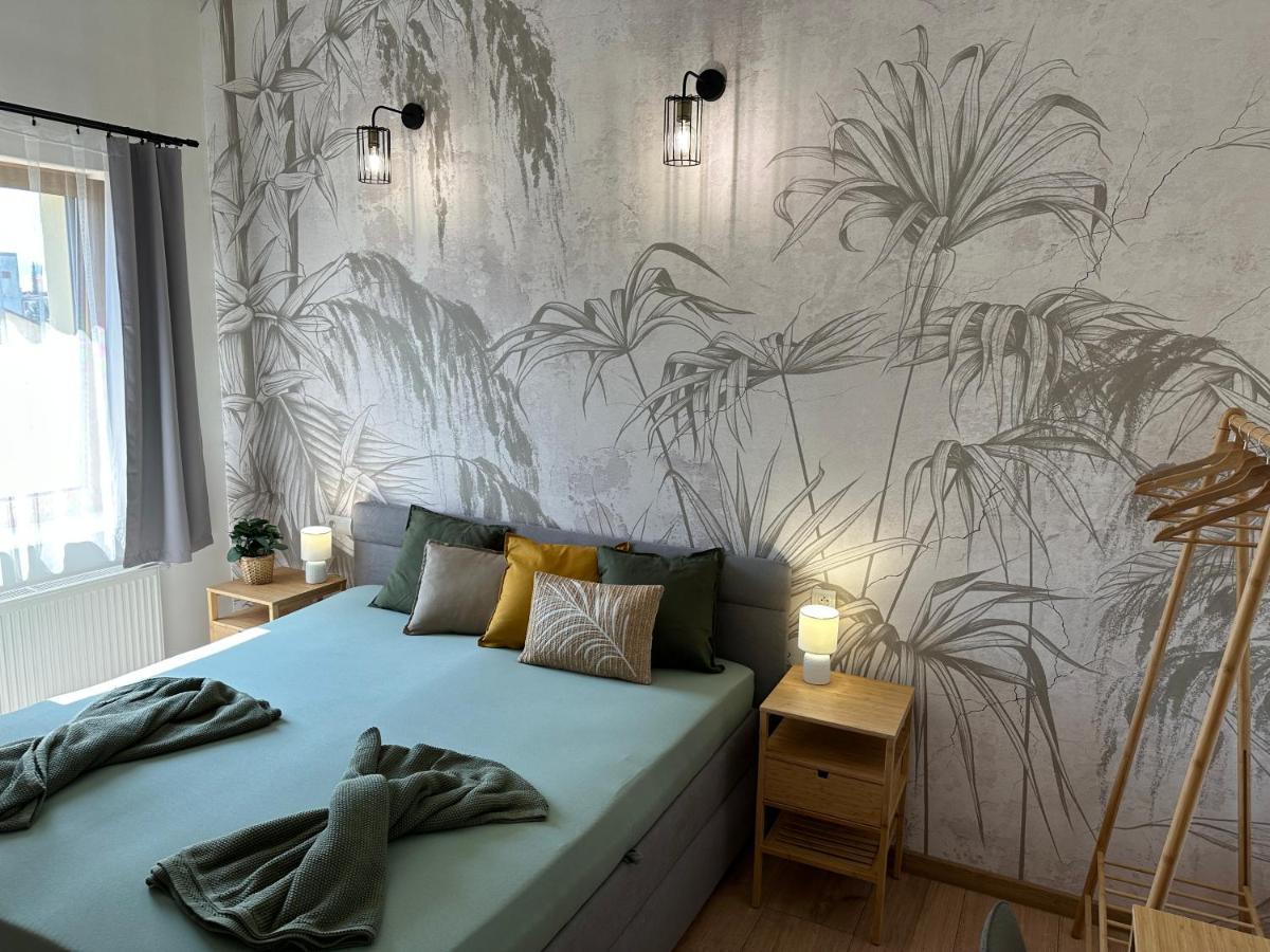 Green Apartment - City Centre - Main Square Liptovský Mikuláš المظهر الخارجي الصورة