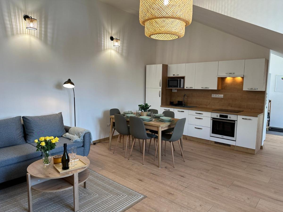 Green Apartment - City Centre - Main Square Liptovský Mikuláš المظهر الخارجي الصورة